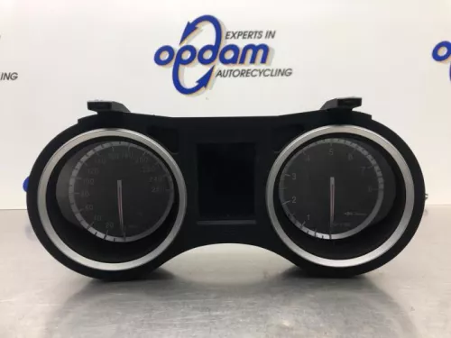 Kilometerteller KM-8235154