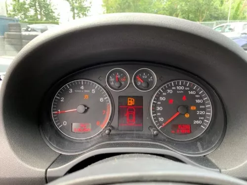 Kilometerteller KM-8195867