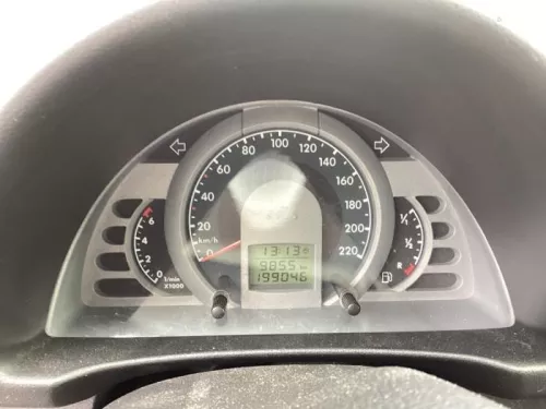 Kilometerteller KM-7745046