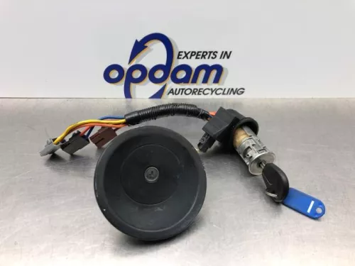 Kontaktslot+Sleutel-8180877