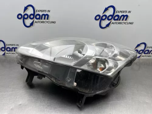 Koplamp links-8242770