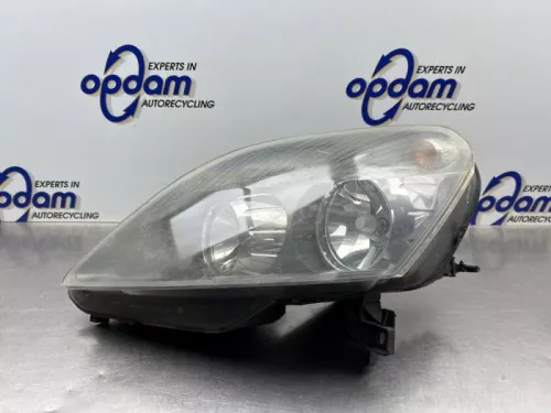 Koplamp links-8313618