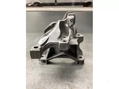 Motorsteun-8177086