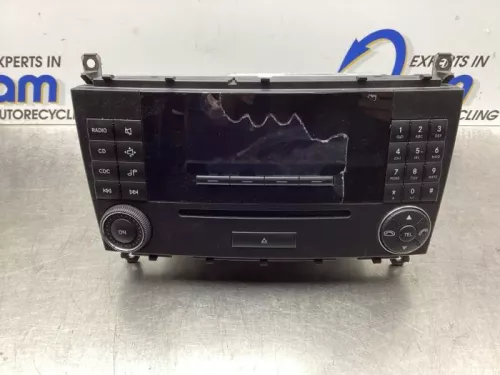 Radio-7738519
