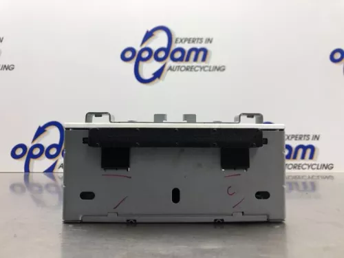 Radio CD Speler-8228088