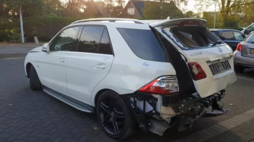 Aandrijfas links-achter Mercedes  722903