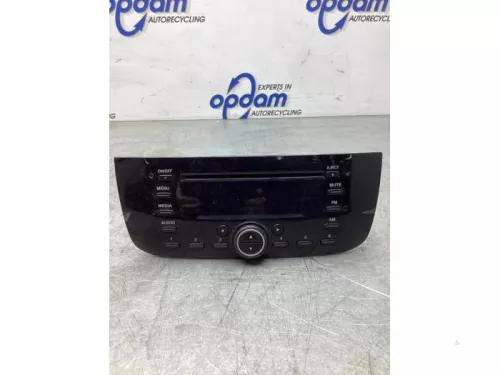 Radio CD Speler-8127200 Radio CD Speler-8127200