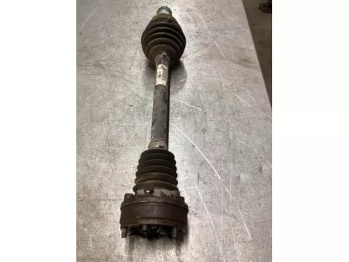 Aandrijfas links-voor Volkswagen  lnr
