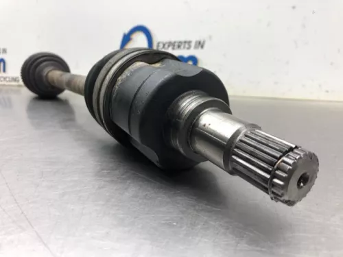 Aandrijfas links-voor Suzuki 4410262j30 bij