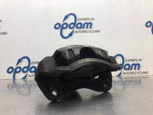 Remklauw (Tang) rechts-voor-8091819