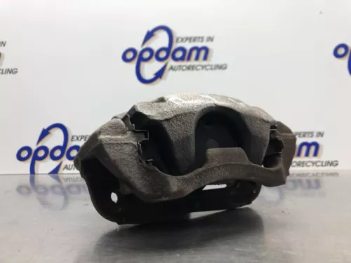 Remklauw (Tang) rechts-voor-8176299