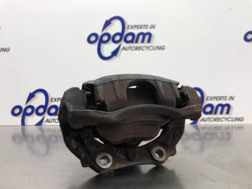 Remklauw (Tang) rechts-voor-8169541