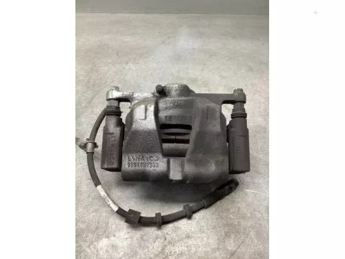 Remklauw (Tang) rechts-voor-8236219