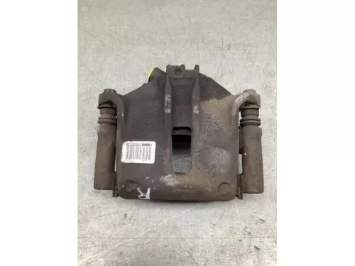 Remklauw (Tang) rechts-voor-8194780