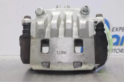 Remklauw (Tang) rechts-voor-7615694