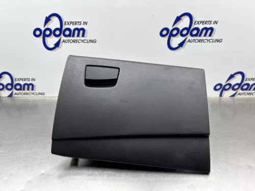 Dashboardkastje-8325130