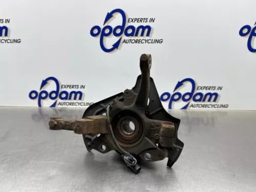 Fusee rechts-voor-8157584