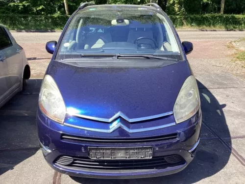 Koplamp links-8324751