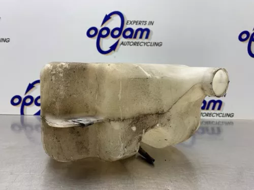 Ruitensproeiertank voor-8266228