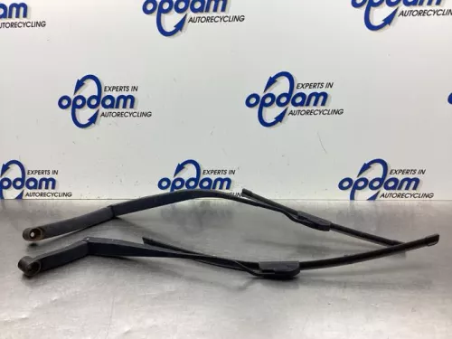 Ruitenwisserarm voor-8057699