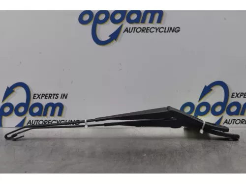 Ruitenwisserarm voor-7716795