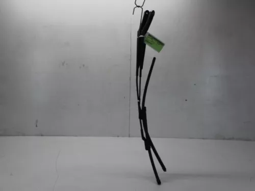 Ruitenwisserarm voor-7879072