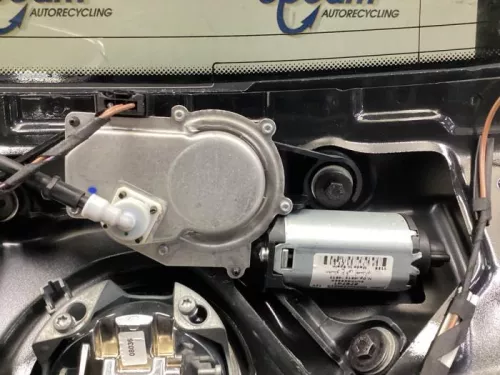 Ruitenwissermotor achter-8263408