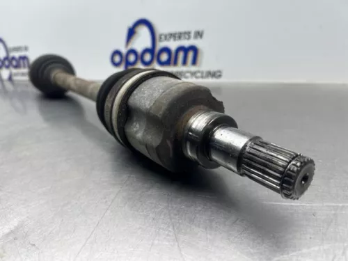 Aandrijfas links-voor Suzuki 4410262j22