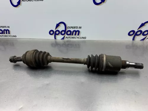 Aandrijfas links-voor Suzuki 44102m79f50