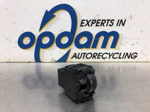 Schakelaar Koplamp Ihv-8099164