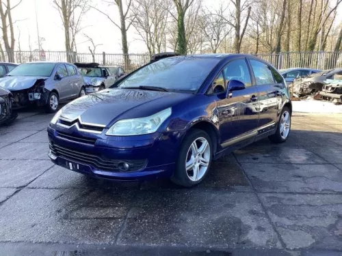 Scherm links-voor-7992780