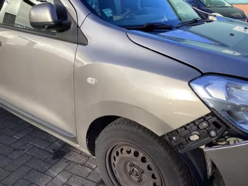 Scherm rechts-voor-8261431