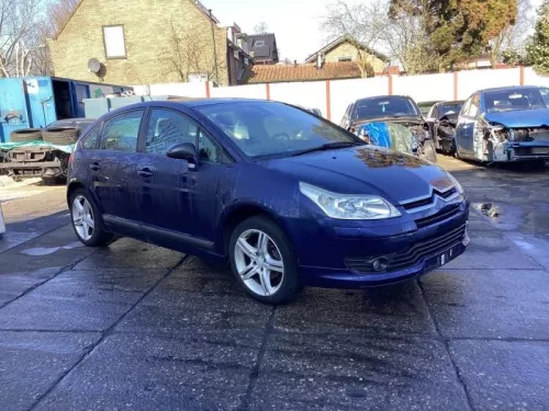 Scherm rechts-voor-7992780