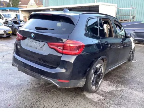 Aandrijfas rechts-achter-8137468