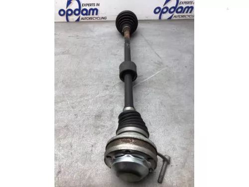 Aandrijfas rechts-voor Volkswagen 3q0407272ar smr