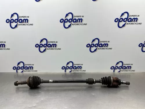 Aandrijfas rechts-voor Toyota 434100d170 c551