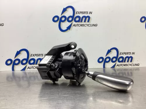 Selectiehendel automaat-7932690 Selectiehendel automaat-7932690