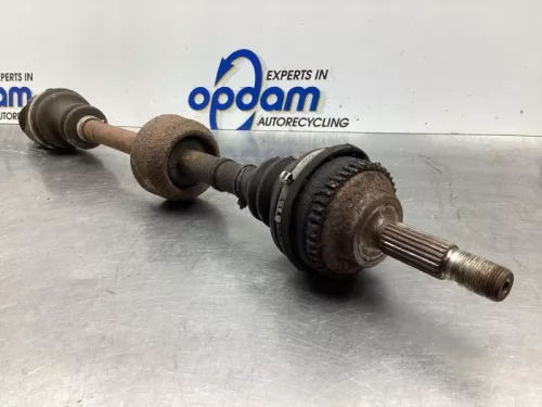 Aandrijfas rechts-voor Renault 7711368657 jb1510