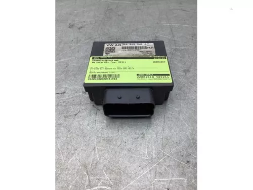 Spanningsregelaar-7926719