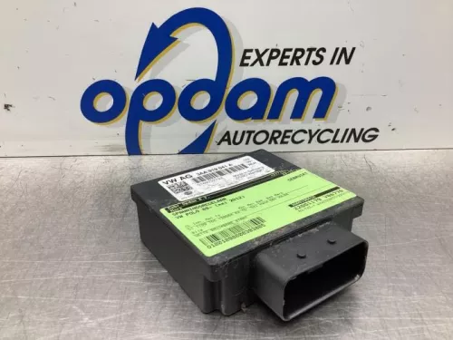 Spanningsregelaar-7866021