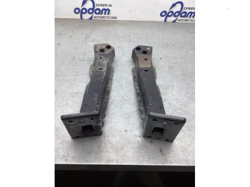 Subframe-8128614