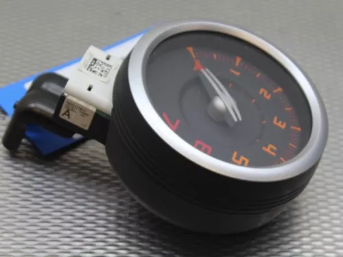 Toerenteller-7857051