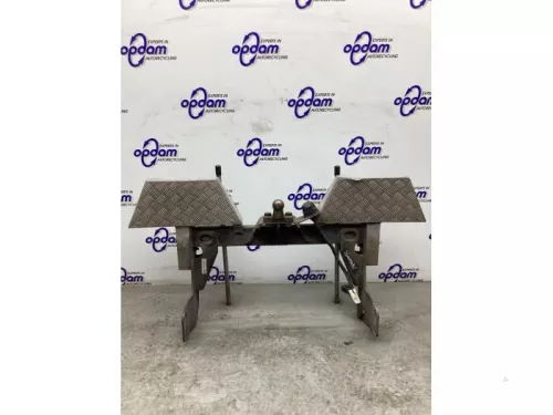 Trekhaak-8131426
