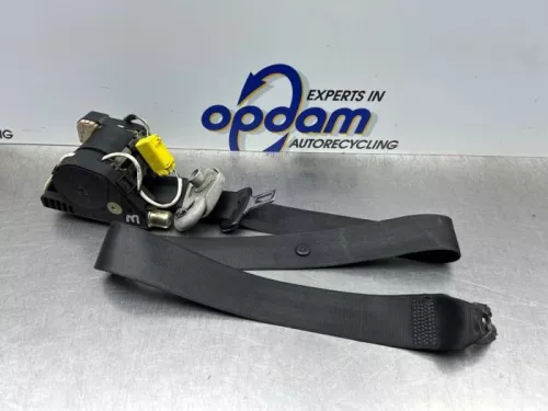 Veiligheidsgordel rechts-voor-