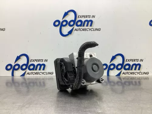 ABS Pomp-7923166