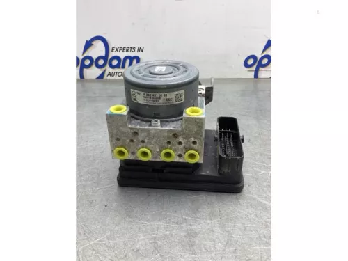 ABS Pomp-7925943