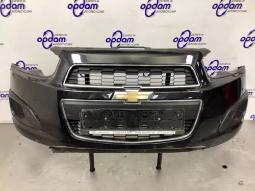 Voorbumper-8294956