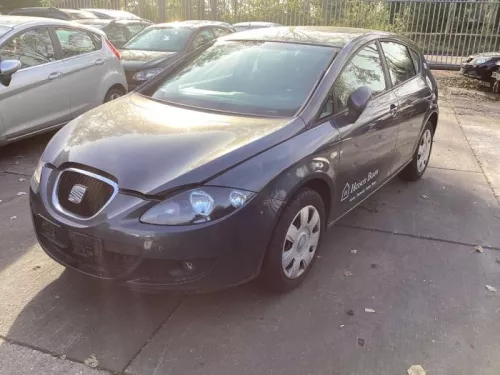 Voorbumper-8243390