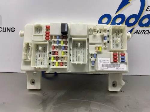 Zekeringkast-8249717 Zekeringkast-8249717