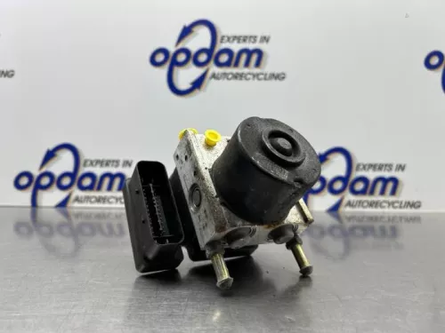 ABS Pomp-8317056